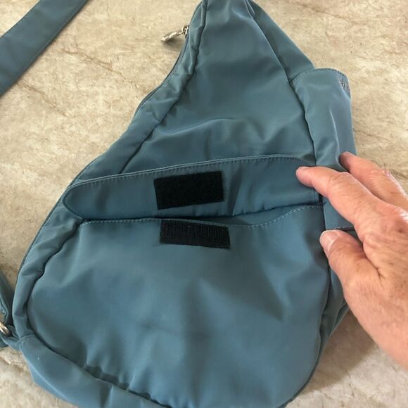 American Bag Sling Crossbody Travel Bag - Picture 5 of 10